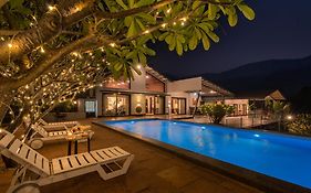Saffronstays Sanvina Farm - A Signature Series Riverside Villa, Karjat